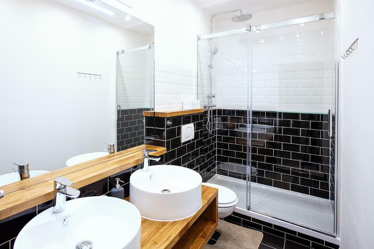 5Br 2Bath Family Apt 5Mins To Wenceslas Square Prága Kültér fotó
